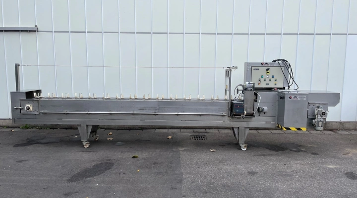 ARC bunching and cutting machine for spring onions and herbs