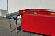 Asa-Lift BS-100 with feed bunker and transverse discharge conveyor