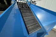 Asa-Lift BS-100 with feed bunker and transverse discharge conveyor