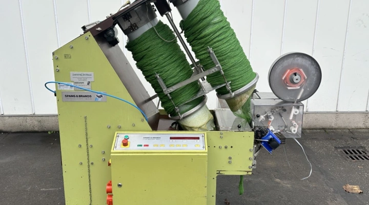 AT5 EP net packaging and clipping machine with printer