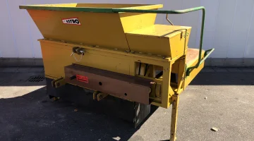 Agro Techniek Astro rozsiewacze nawozów