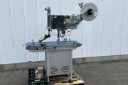 Avery Dennison PUR706 labelling machine with printer