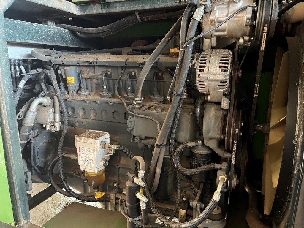 ���������� ������������������ ������� AVR Mistral