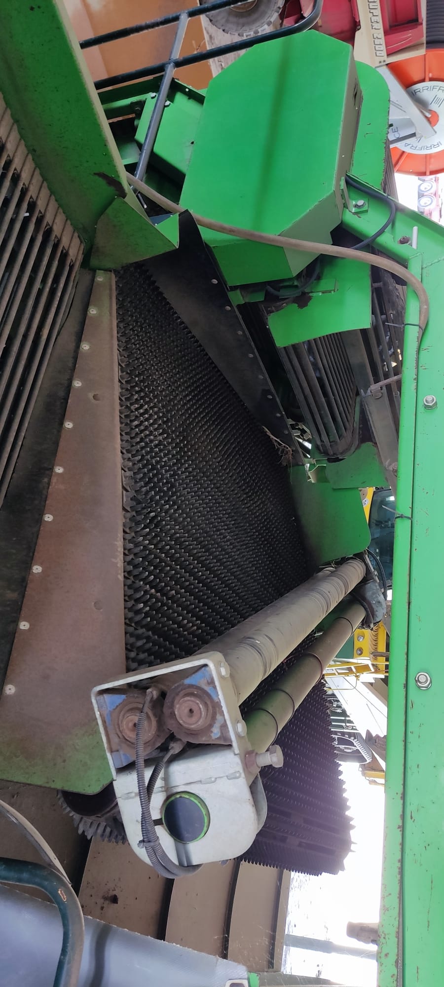 ���������� ������������������ ������� AVR Mistral