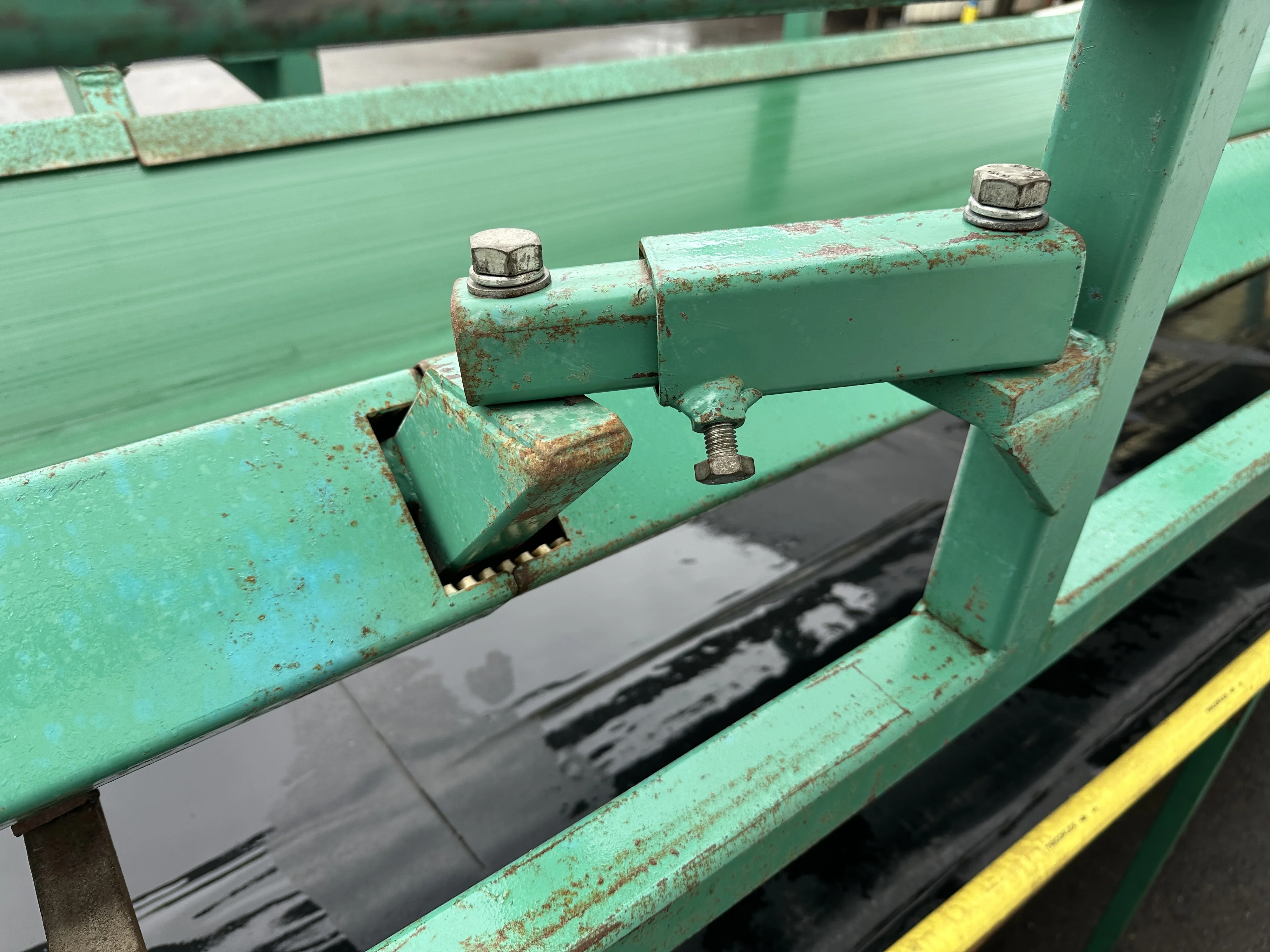 AWB KS4 sorting machine for cabbage and pumpkins, with 2 diverging ...