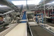Aweta repetitive packing conveyor for apples and other fruits