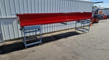 Aweta transportband 900 x 120 cm gebruikt voor buffering vóór sortering
