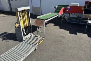 Aweta E8 cucumber sorting machine with box lift and roller conveyor