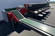 Aweta E8 cucumber sorting machine with box lift and roller conveyor