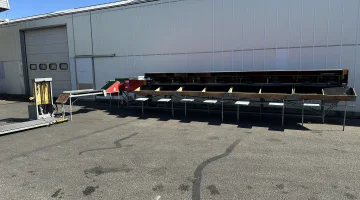 Aweta E8 calibratrice per cetrioli con elevatore a cassone e trasportatore a rulli