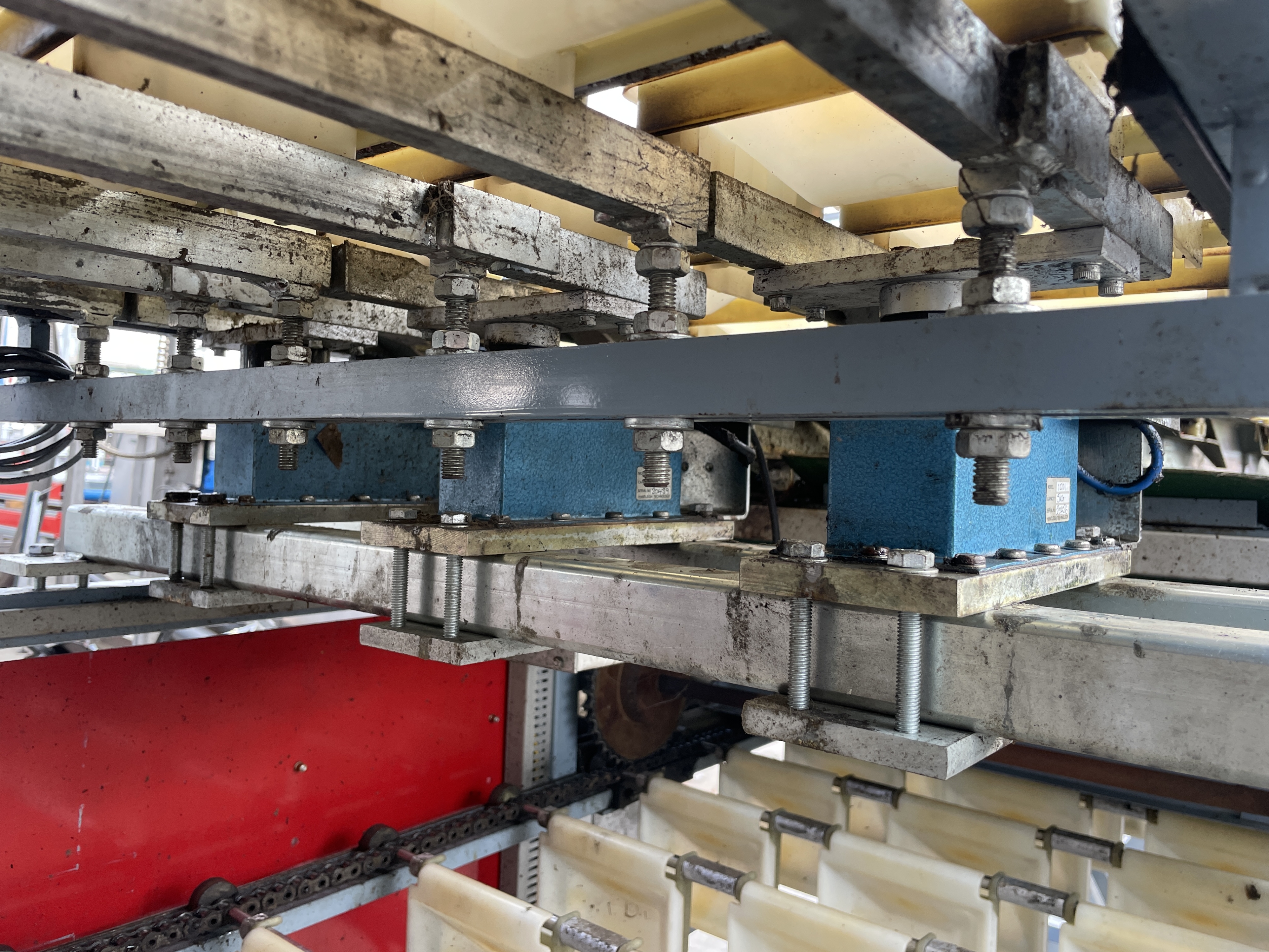 Aweta G3-8 ������������ ��� ���������� ����� � �������