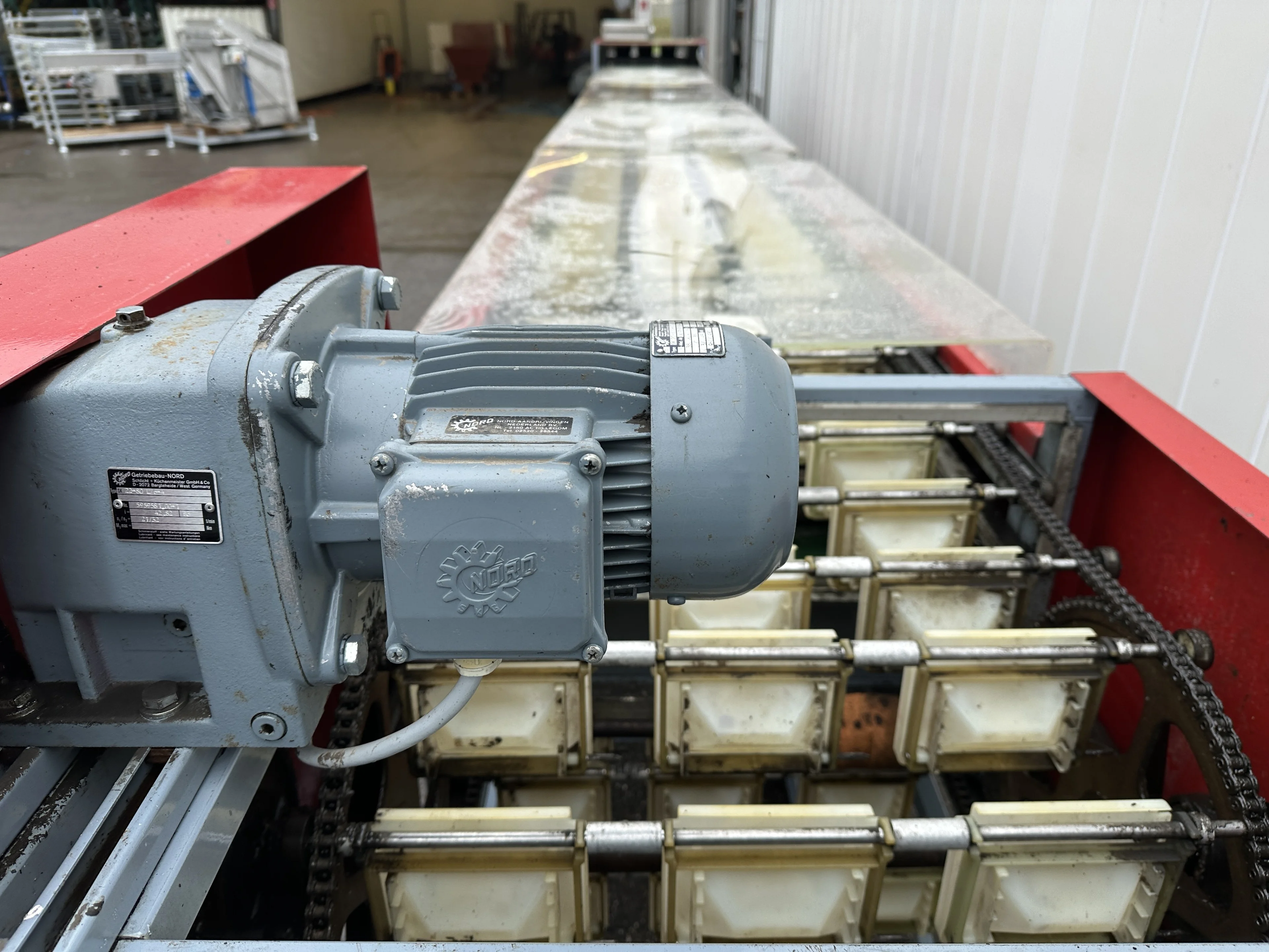 Aweta G3-8 apple & fruit sorting machine 3 line with 8+1 sortings ...