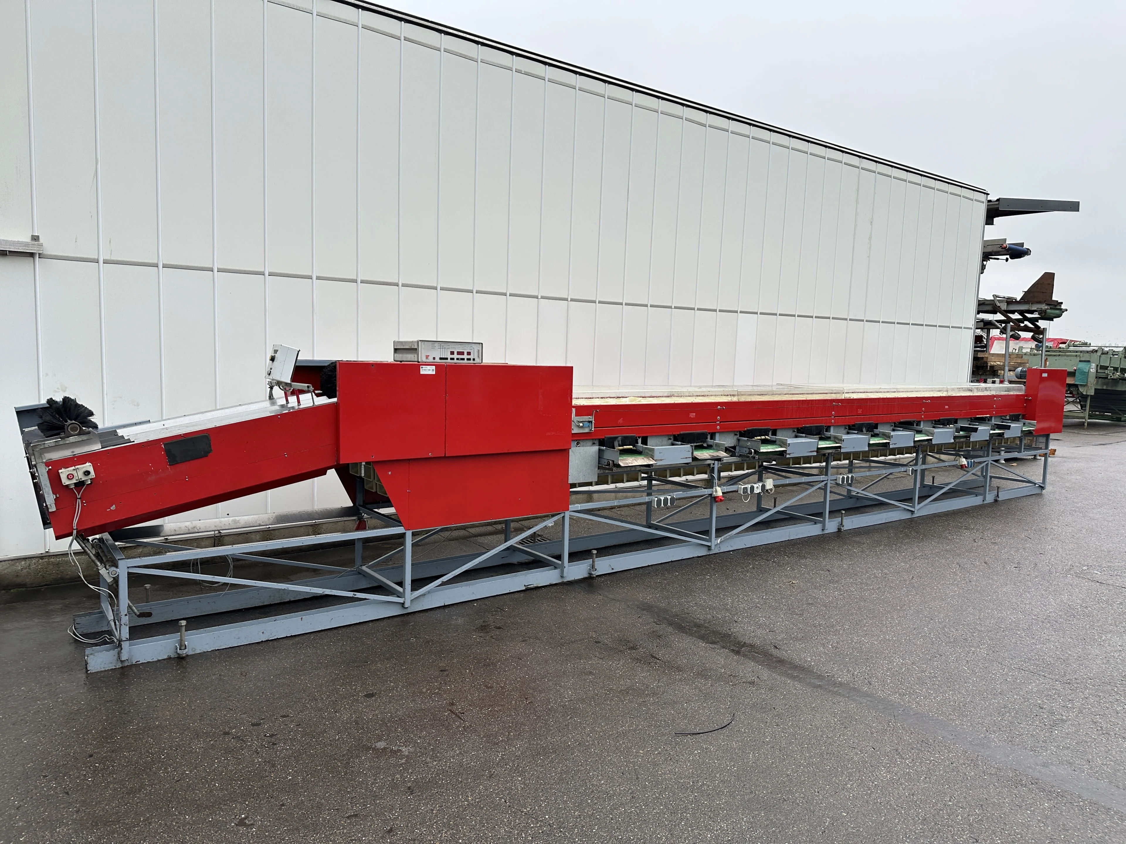 Aweta G3-8 apple & fruit sorting machine 3 line with 8+1 sortings ...