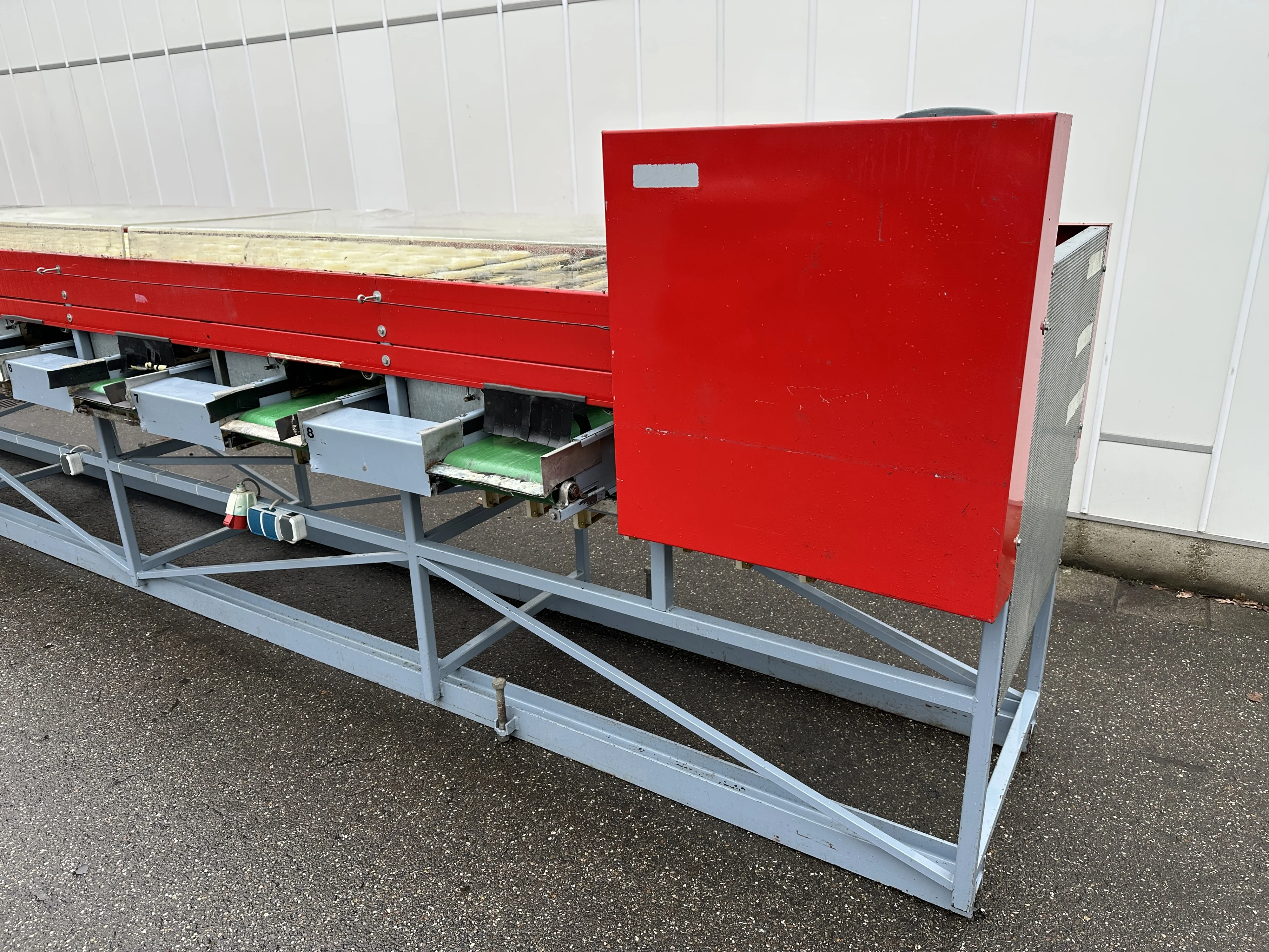 Aweta G3-8 apple & fruit sorting machine 3 line with 8+1 sortings ...