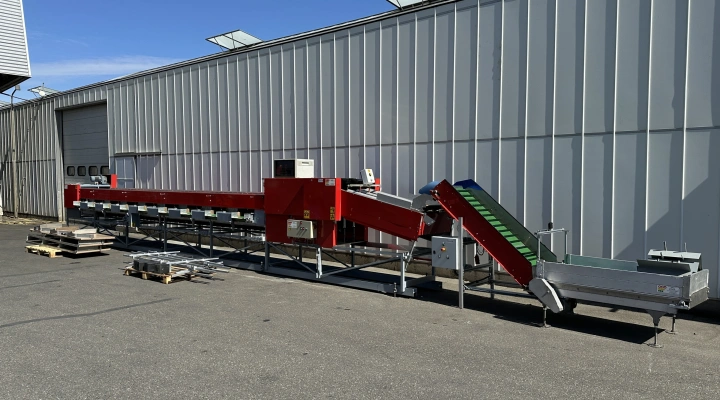 Aweta G3-8 pepper sorting machine