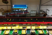 Aweta G4-14+1 pepper sorting machine with semi automatic box filling