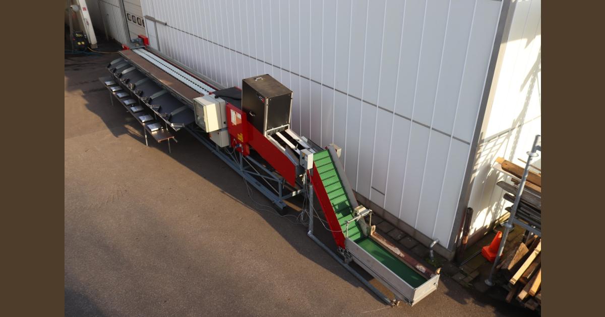 Aweta GM 2-8 sorting machine for peppers • Duijndam Machines