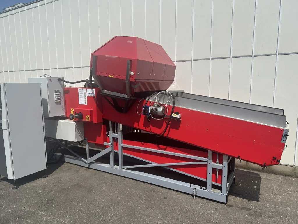 Aweta GM 38 sorting machine for peppers • Duijndam Machines
