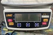 elekrtonic scales