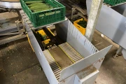 Aweta GSM10 cucumber grading machine with box discharge system