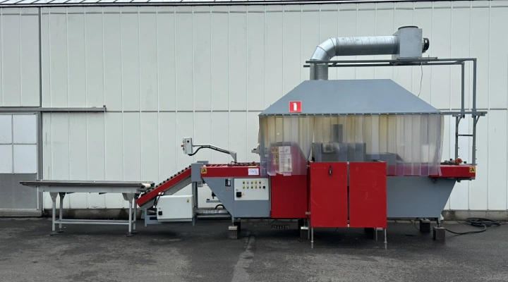 Aweta SK1 cucumber wrapping machine with feeding conveyor