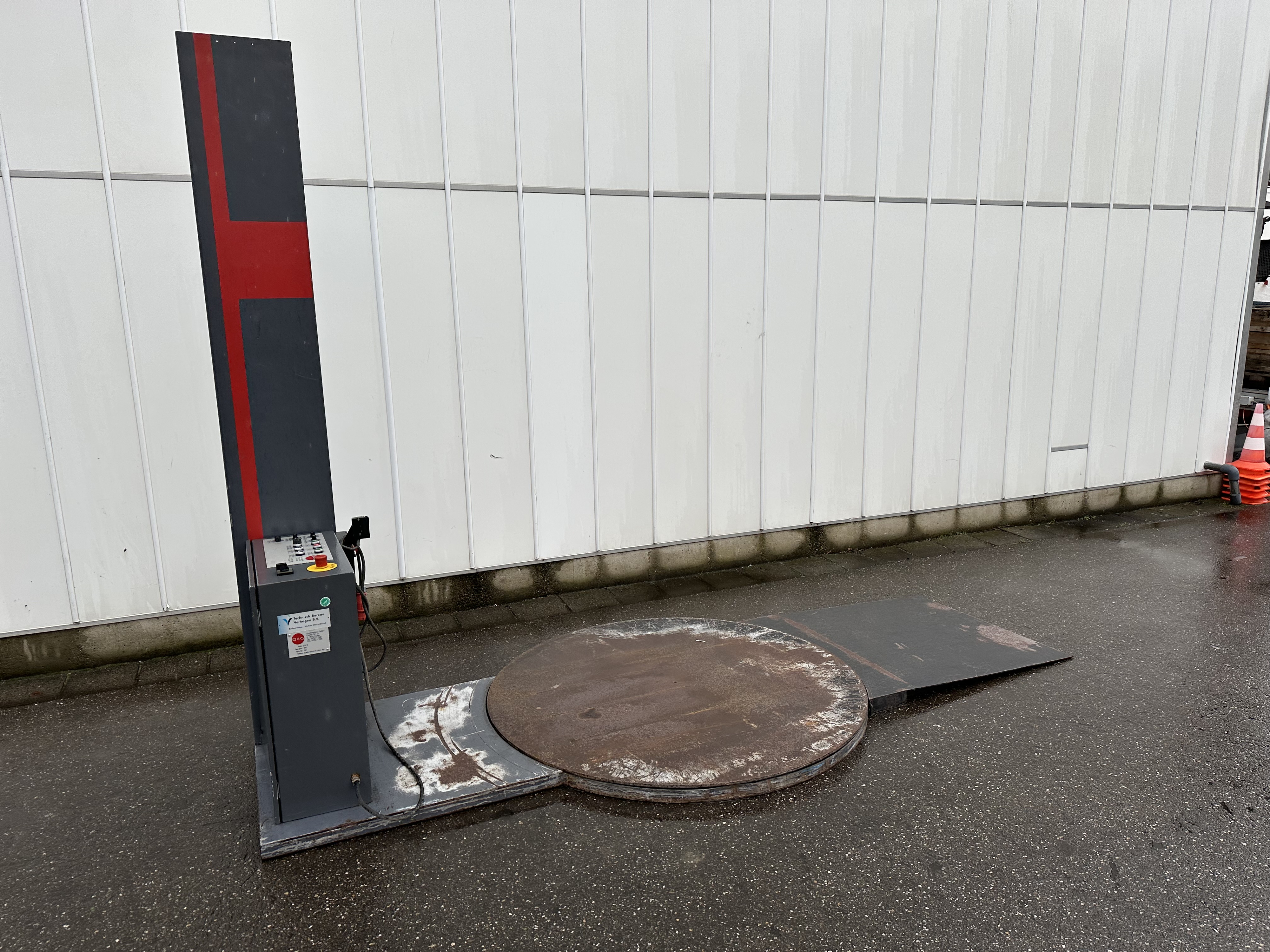 �������������� ����������� ������ B&G EPS-12 ��� ��������