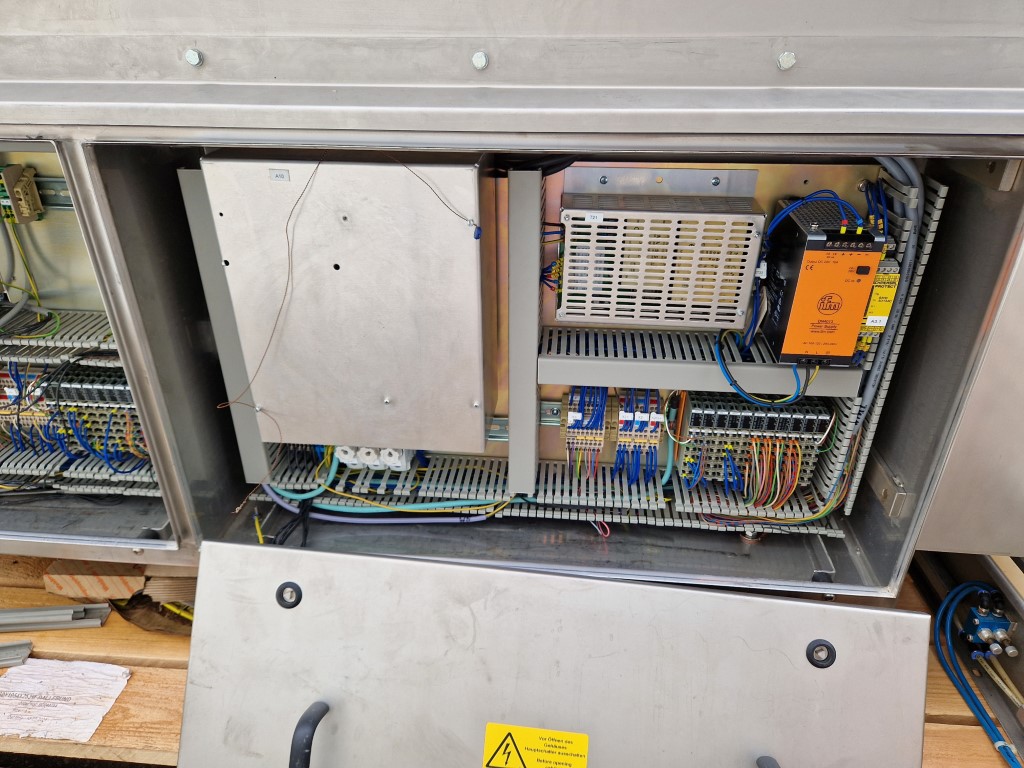 Affeldt AVN-170 12EV/B+R ������� ������� � 12 �������