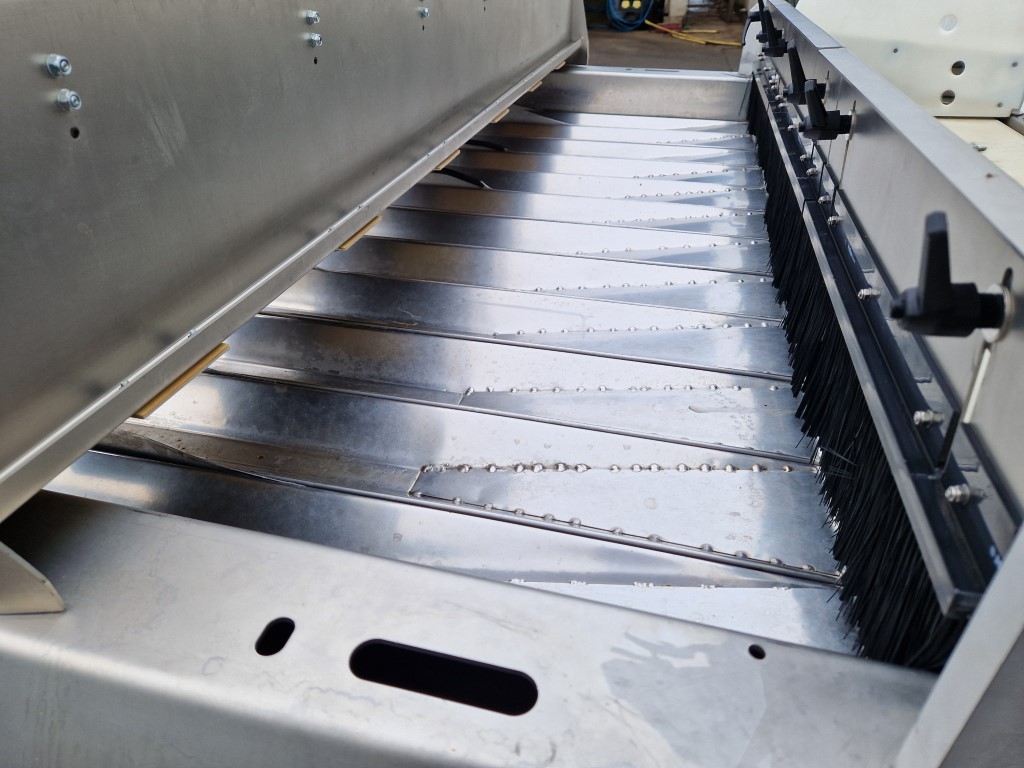 Affeldt AVN-170 12EV/B+R ������� ������� � 12 �������