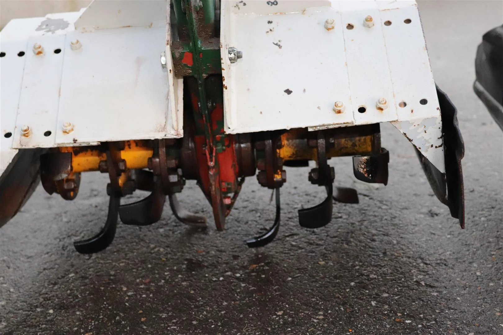 Badalini interrow rotorvator • Duijndam Machines