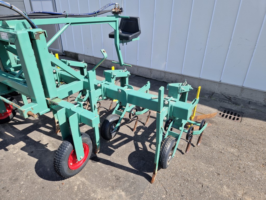 Baekelandt ��������� ����������� � 4 ������ � �������������� ������� �����������