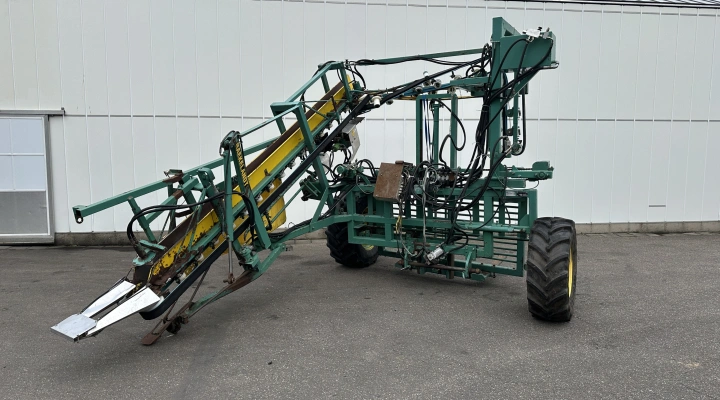 Baekelandt PRA automatic leek harvester