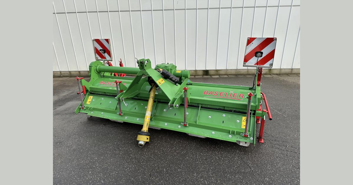 Baselier FF310 hill former • Duijndam Machines