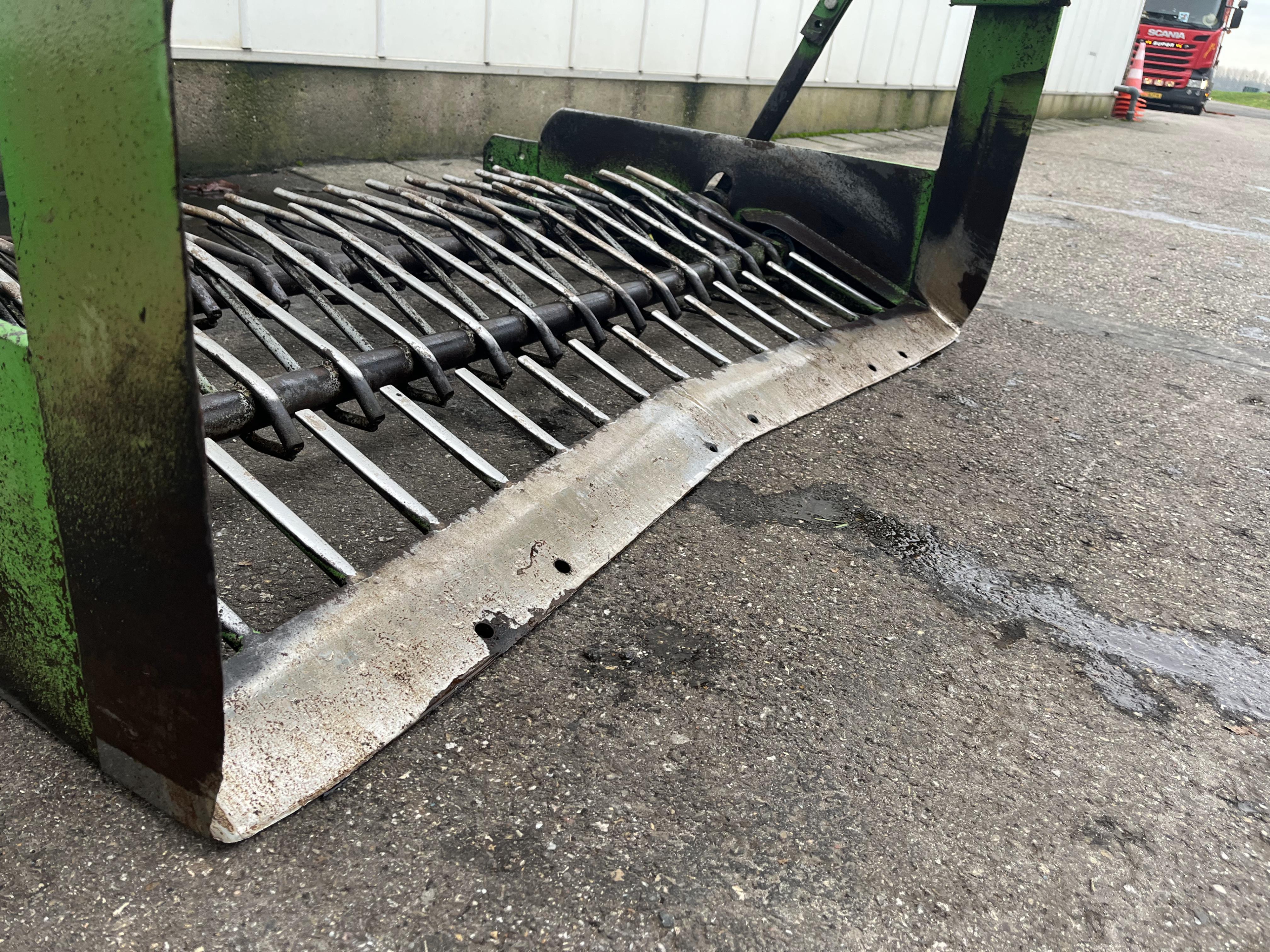 ��������� ������� Basrijs 135 ��