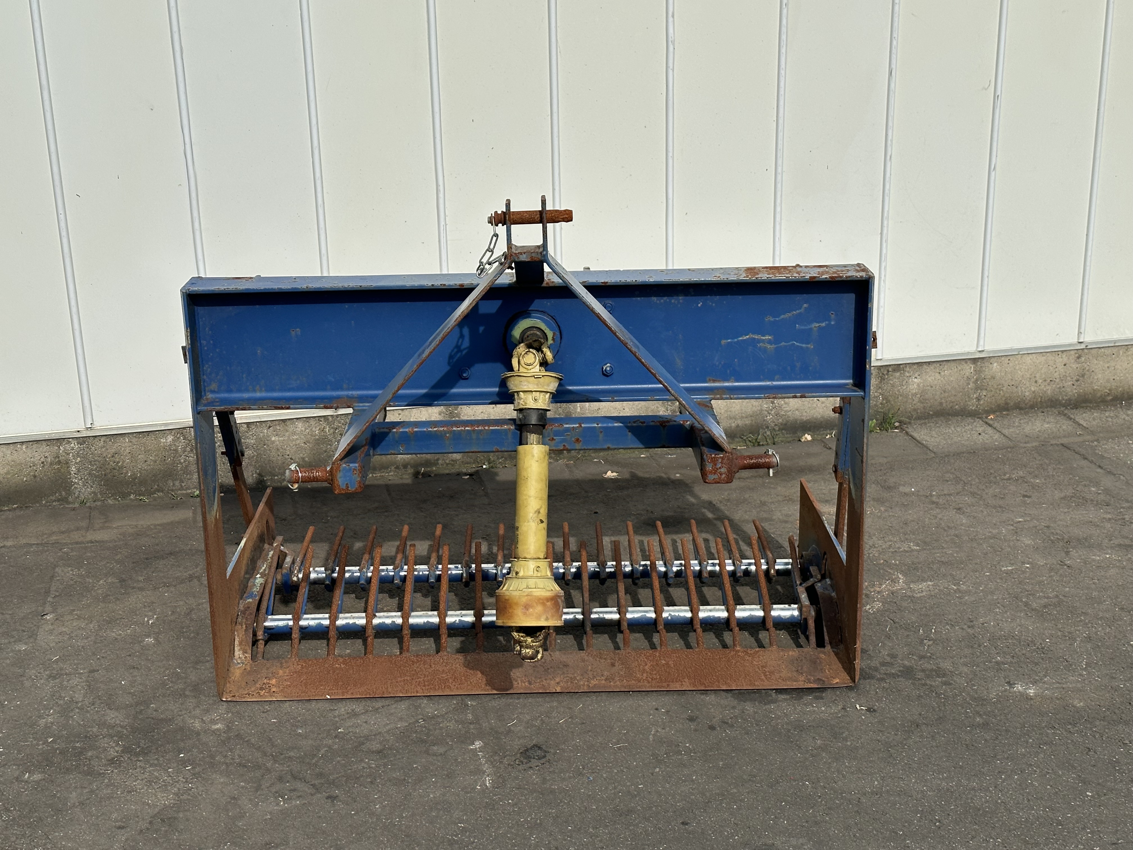 ��������� Basrijs 145 ��