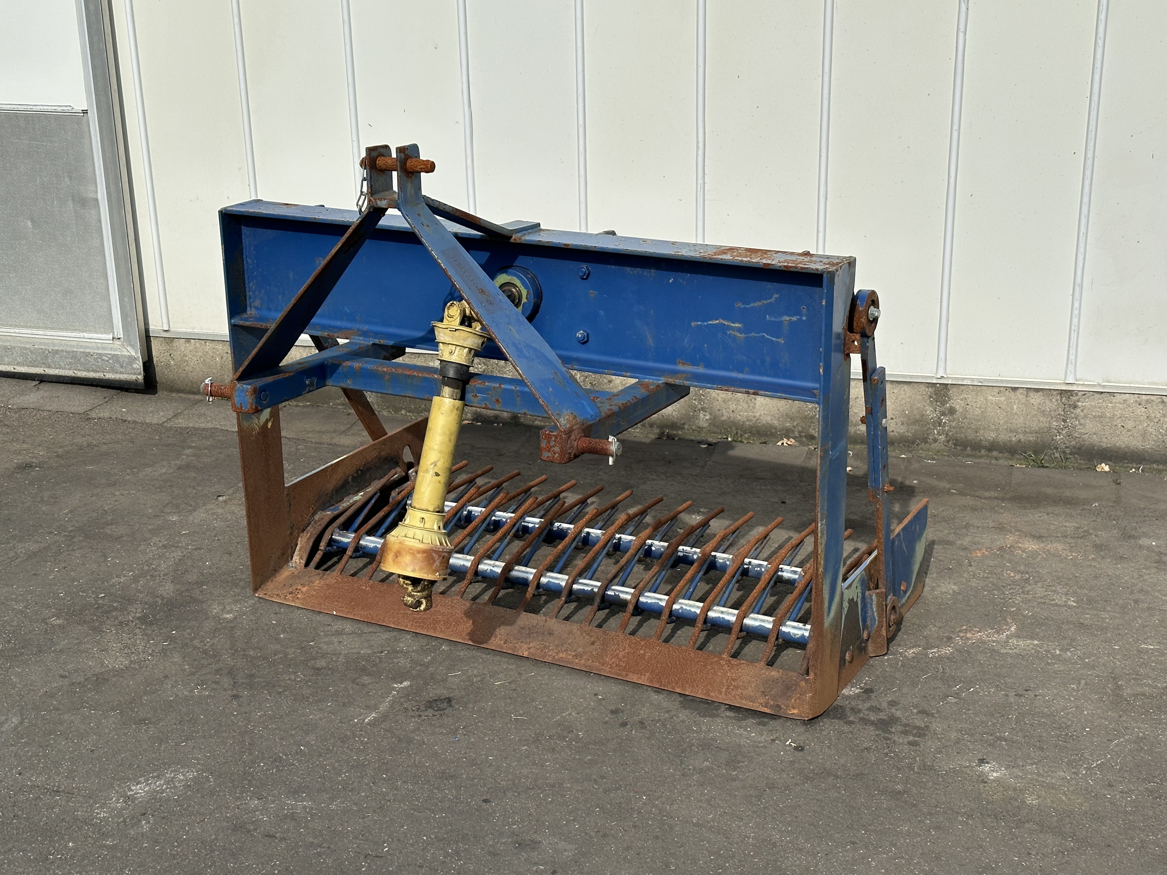 ��������� Basrijs 145 ��