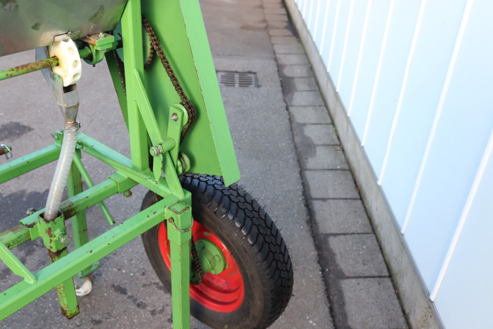 Basrijs ��������� 4 ����