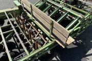 Basrijs lettuce planting machine self driven 5 rows with Honda engine
