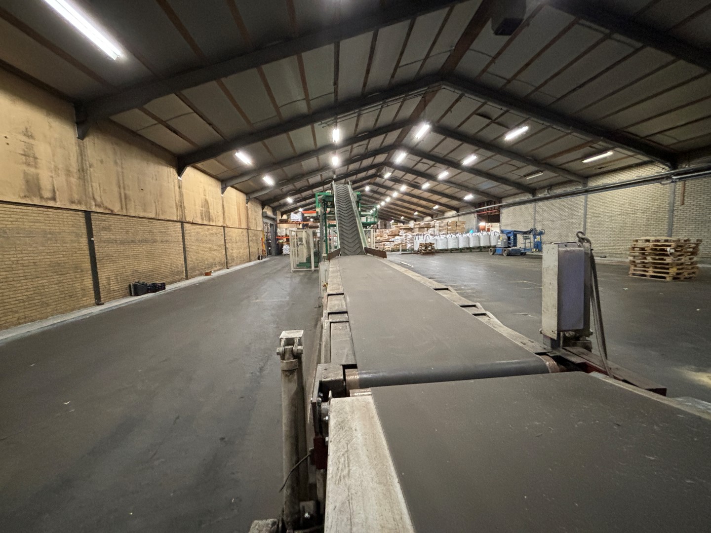 Newland conveyors MTC3X ��������������� �������� ��� �������� � ��������� �����������