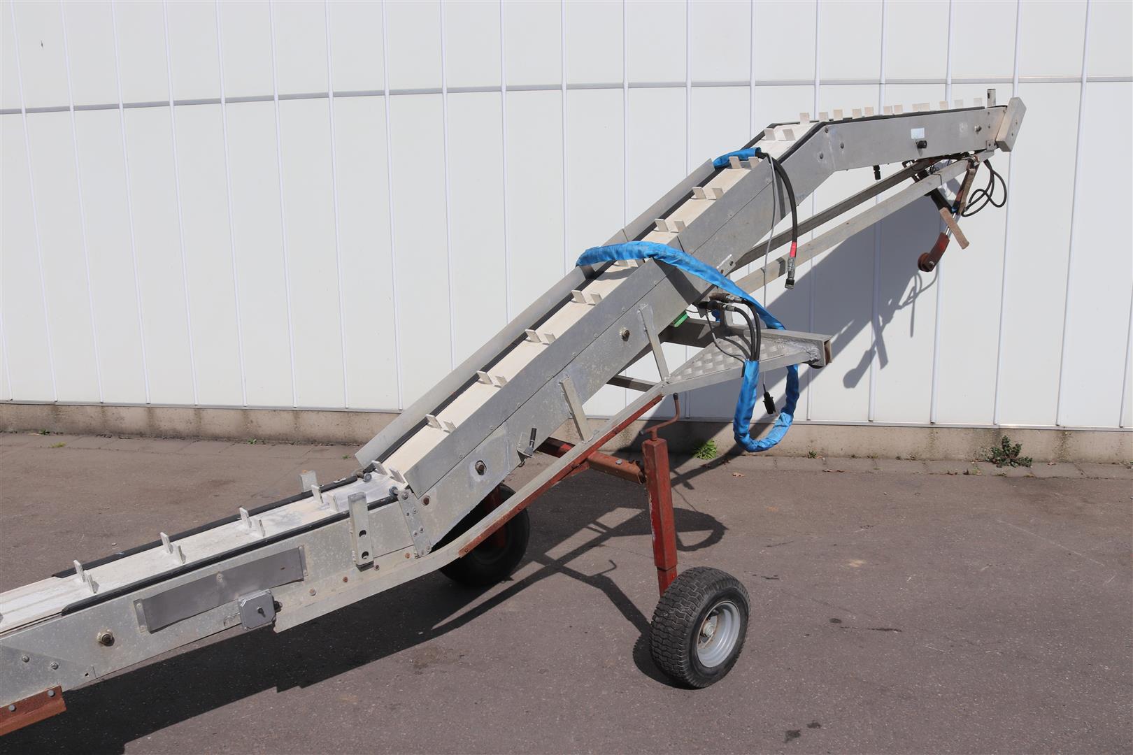 Конвейер для уборки свеклы 950 см x 27 см