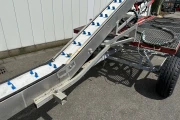 Beets SP-1300-27 harvesting conveyor Build on trailer
