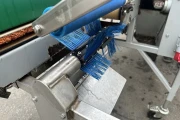 Bercomex debulbing machine for tulips