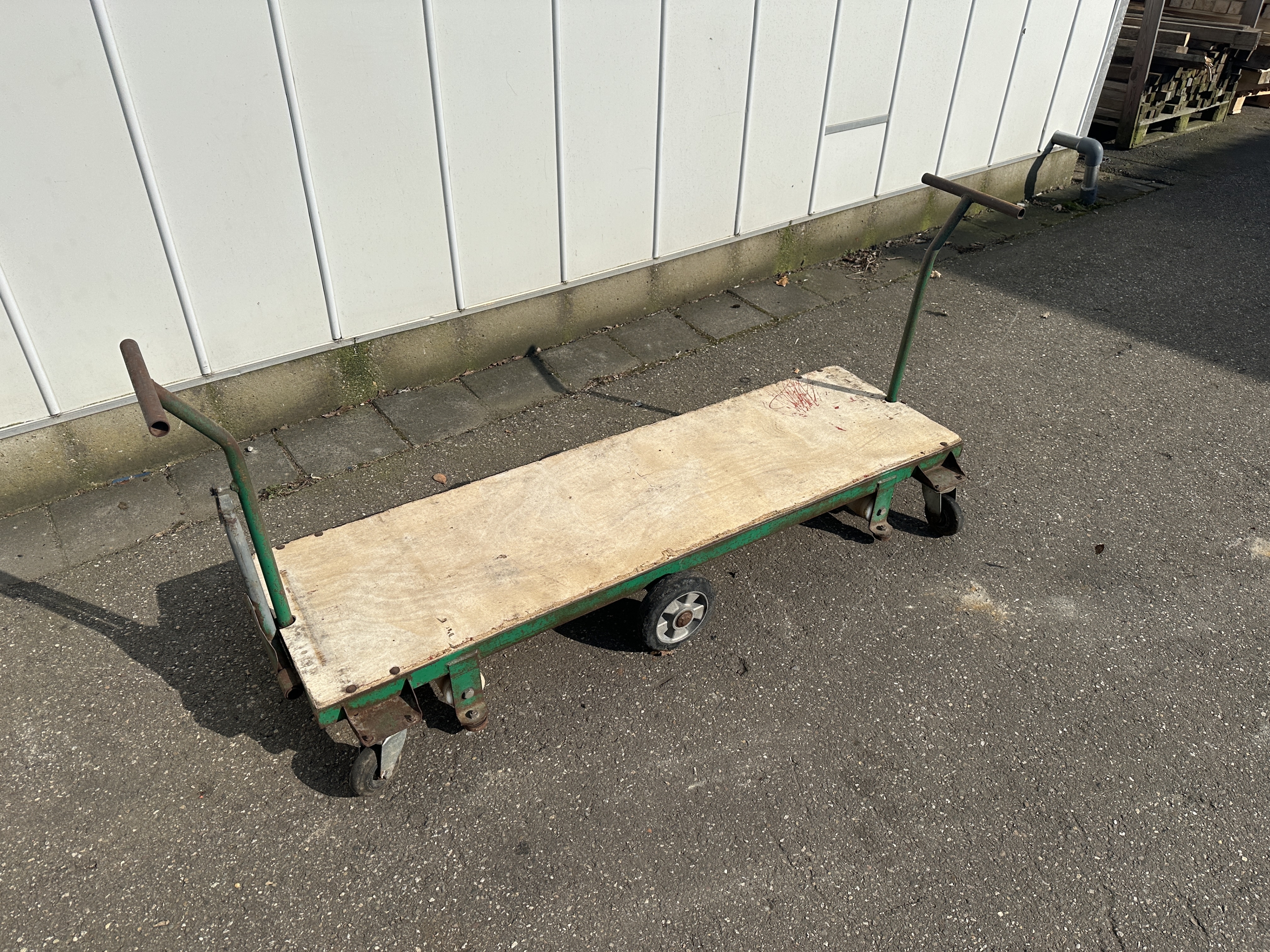 Berg 160 cm �������������� ������� 42,5 �� �����