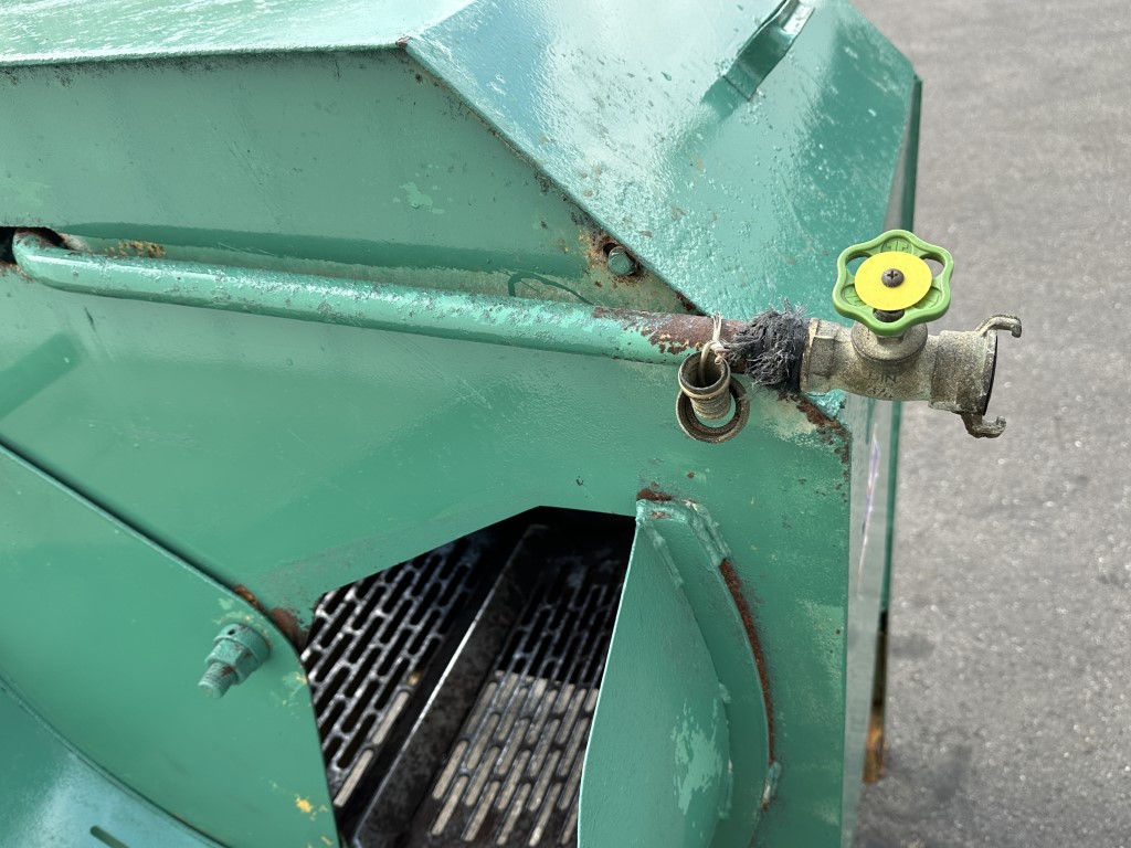 Biso ������� �����a ����������� ���� 85 � 65 ��