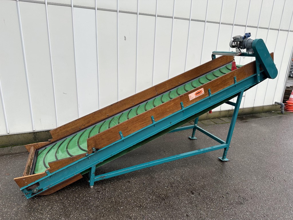 Demco