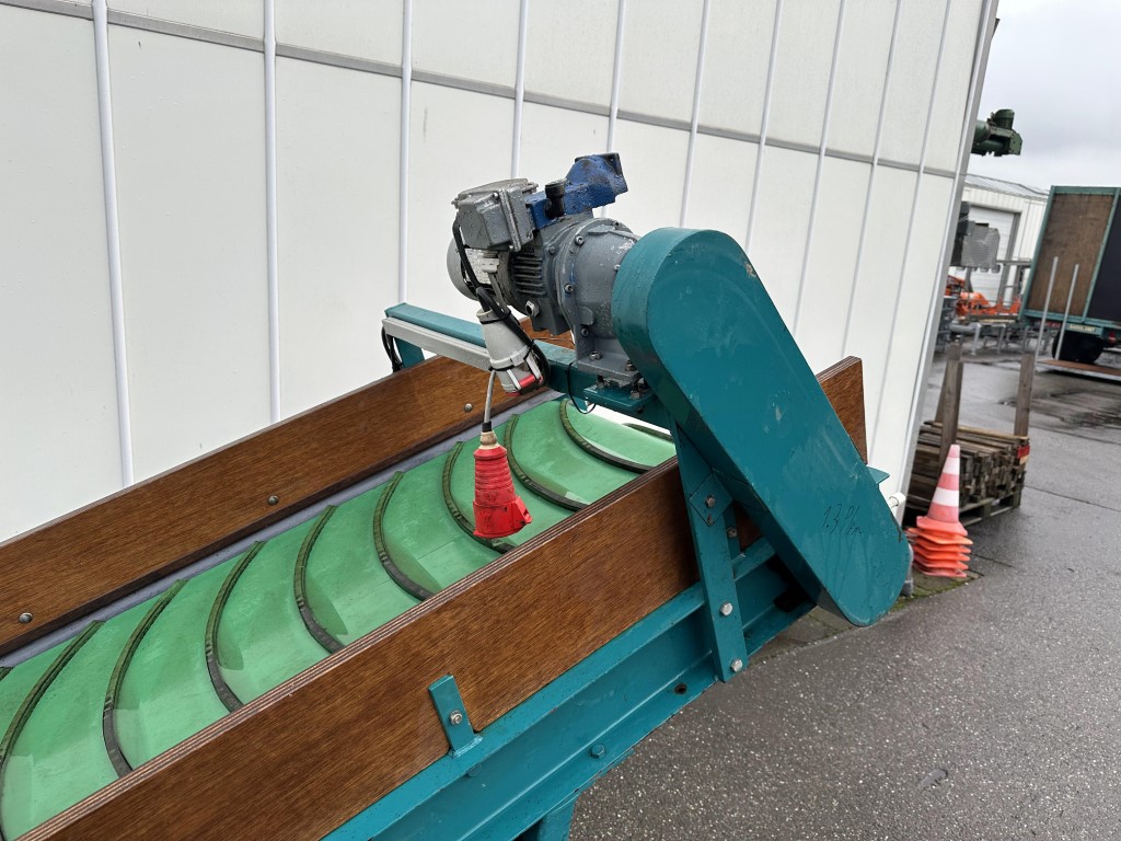 Demco