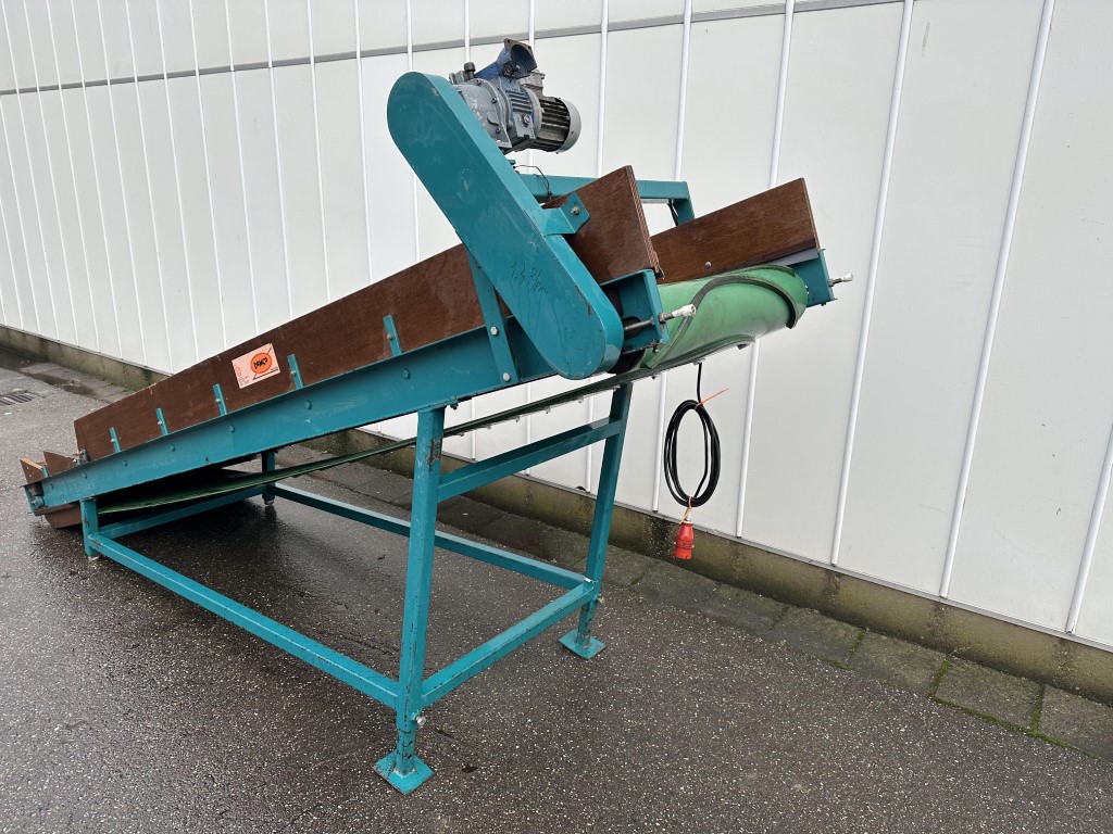 Demco