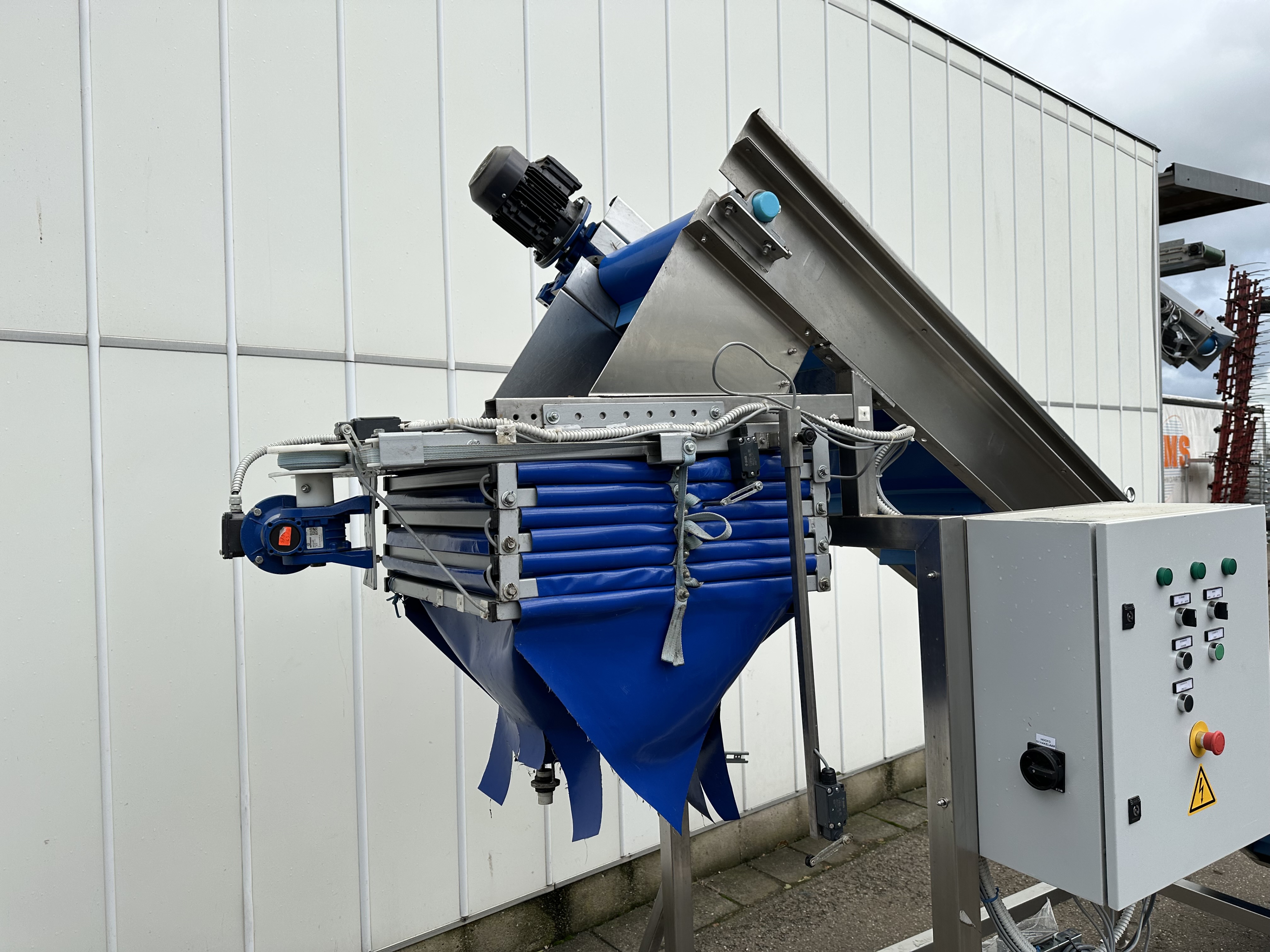 Novatec Engineering ZZ 100 B