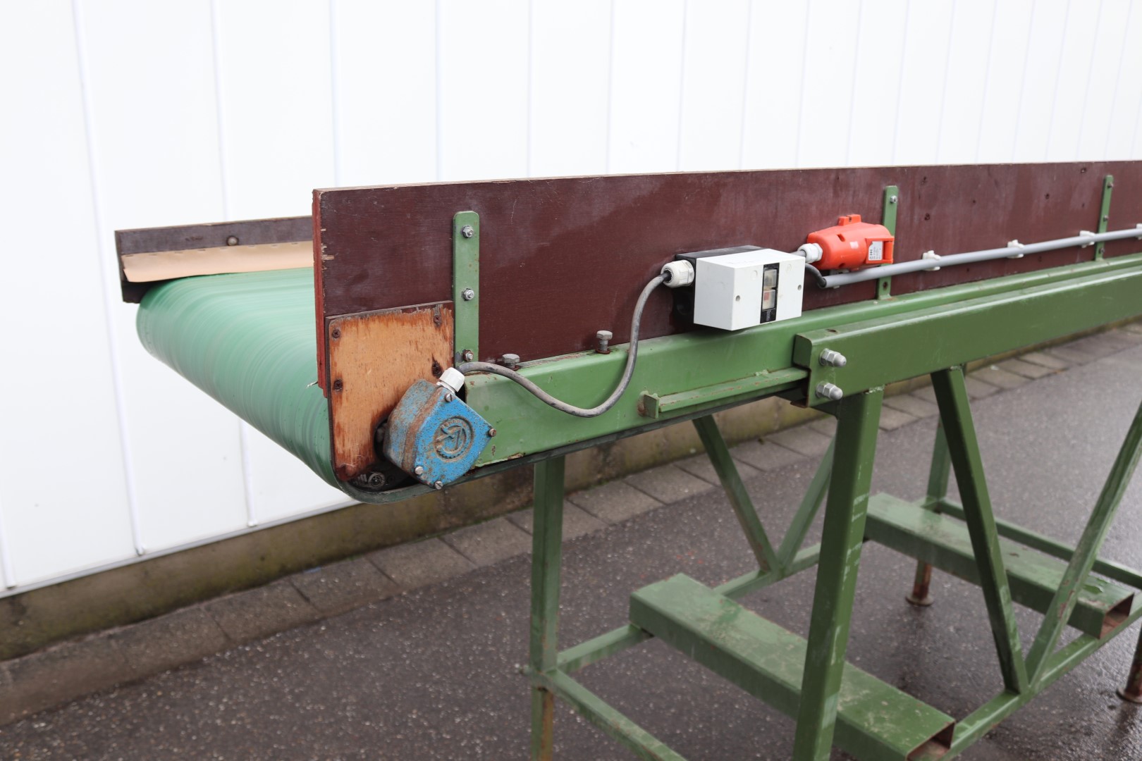 Schouten box filling conveyor 400 x 63 cm