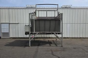 Box tipper 205 cm max with hopper and bottom conveyor