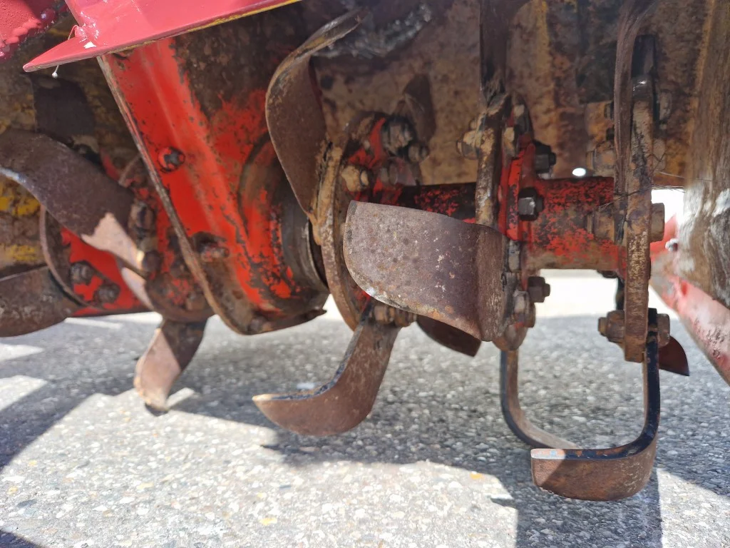 Breviglieri interrow-cultivator rotavator • Duijndam Machines